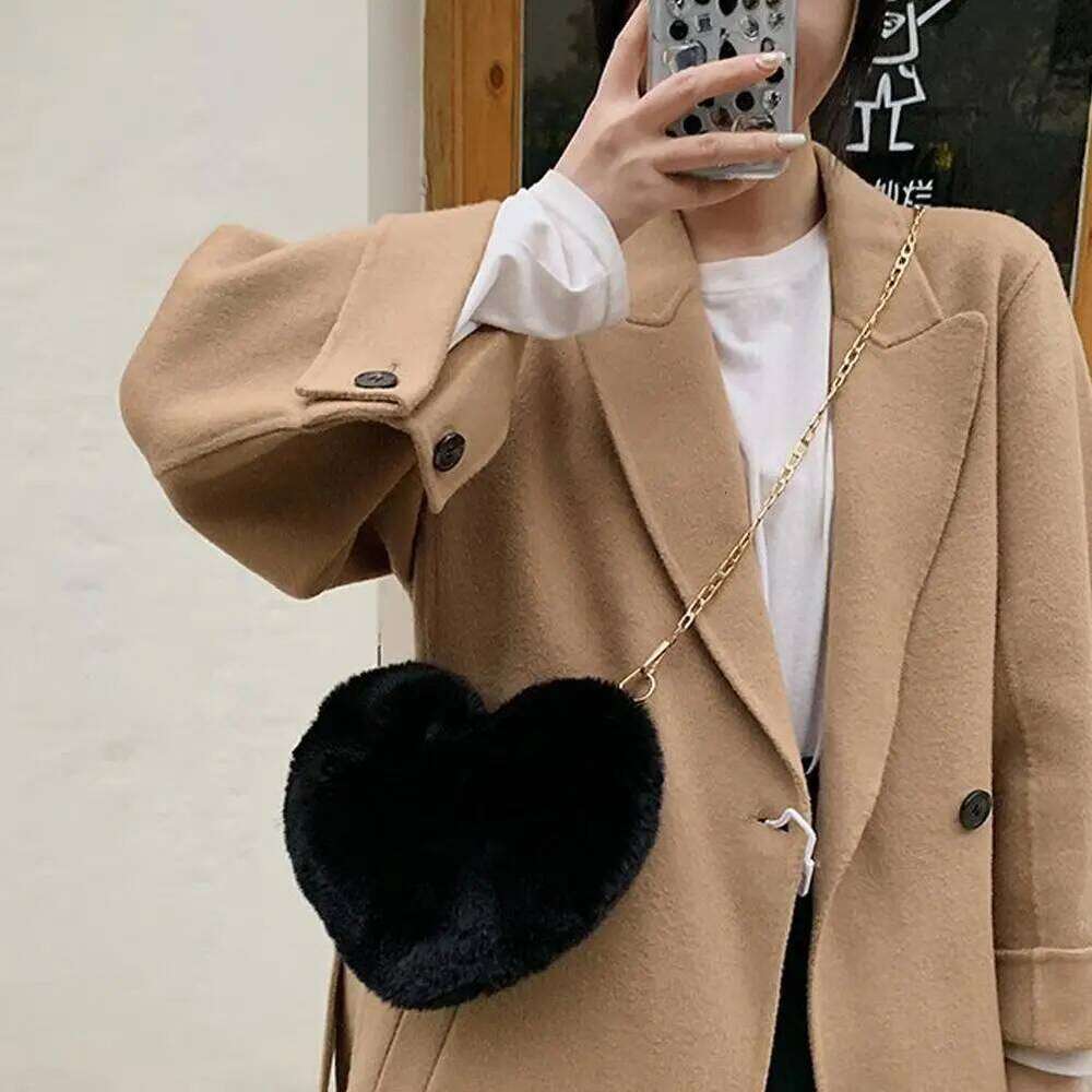 Heart Shaped Faux Fur for Women Girls Fluffy Shoulder Bag with Gold Chain Cute Soft Fuzzy Crossbody Purse Valentine's Day