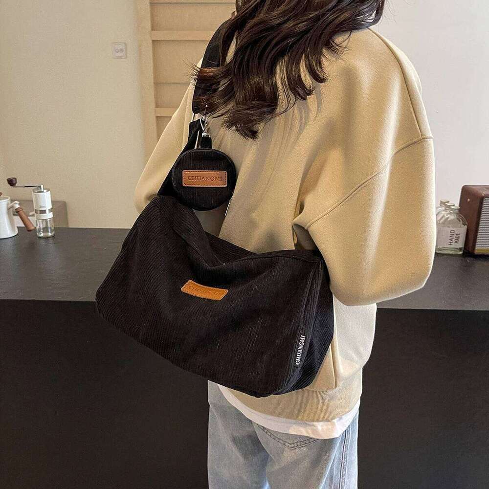 Corduroy Casual Large-Capacity Student Women's Japanese Versatile Crossbody Commuting Shoulder Bag
