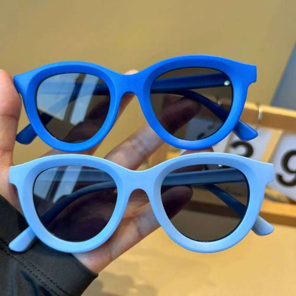 Fashion Retro Kids Sunglasses UV Protection Soft Silicone Frame Shades Candy Color Children's Sun Glasses for Boys & Girls H260129