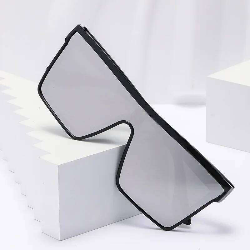 Square Gradient Sunglasses For Women Men Fashion Retro Classic Design Male Female Driving Summer Big Sun Glasses UV400 Eyewear H260129