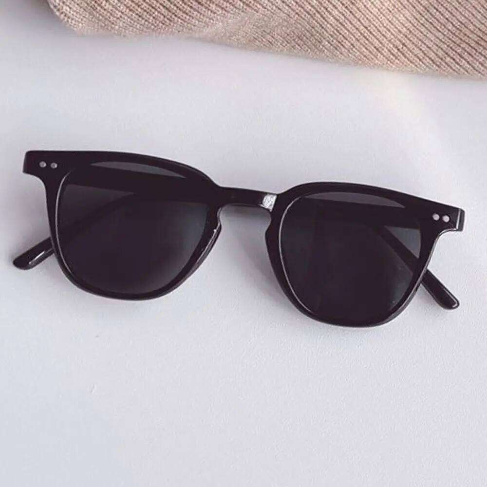 New Kids Sunglasses Children's Sun Glasses Summer Outdoor UV Protection Beach Ins Style Boys Girls Shades Eyewear H260129