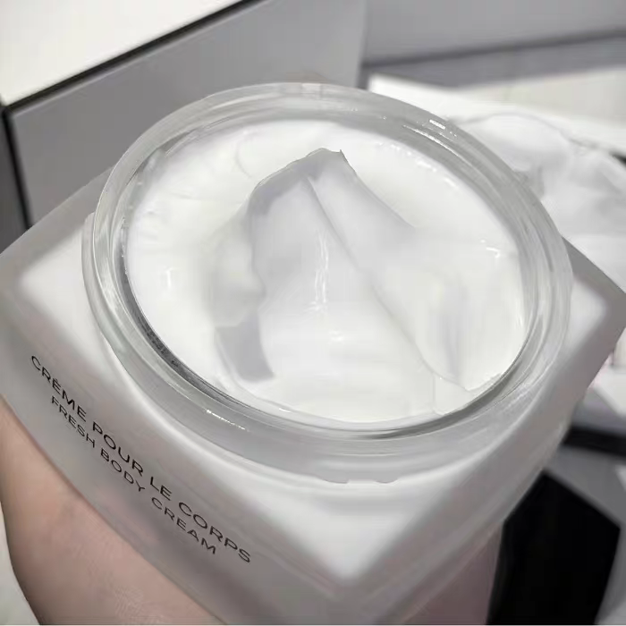 Body Cream 150g Moisturizing And Nourishing High Quality Perfect for All Skin Types Deep Hydration Soft Skin Fast Delivery