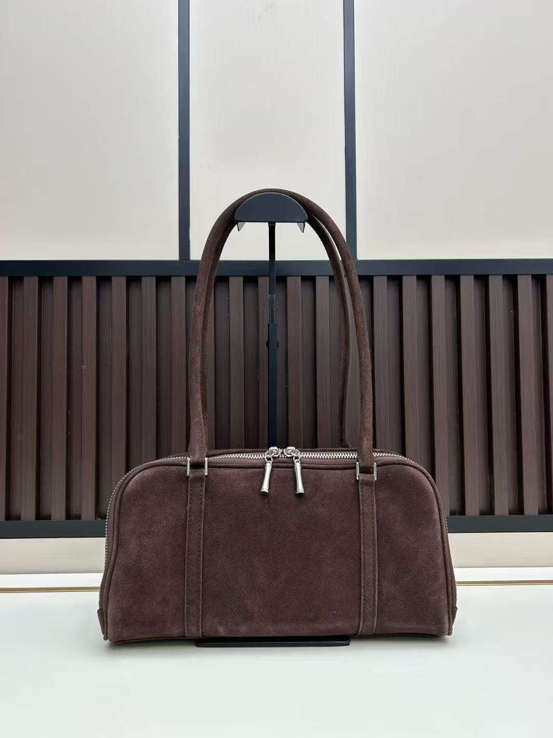 2026 high-quality designer classic women's mini handbag casual women's cross-body bag leather shoulder bag