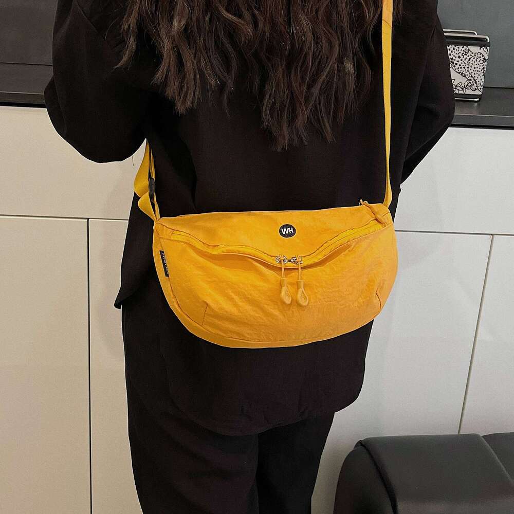 Women's Crossbody Large Capacity Lightweight Adjustable Strap Shoulder Bag for Travel Daily Use Versatile XJ260129