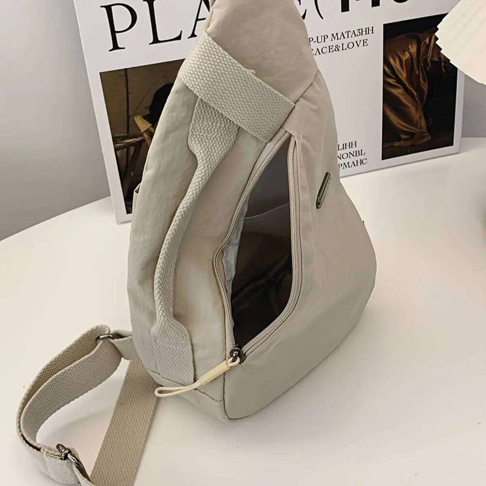 Single-shoulder for women, fashionable large-capacity crossbody bag, casual versatile, lightweight and sporty bag XJ260129