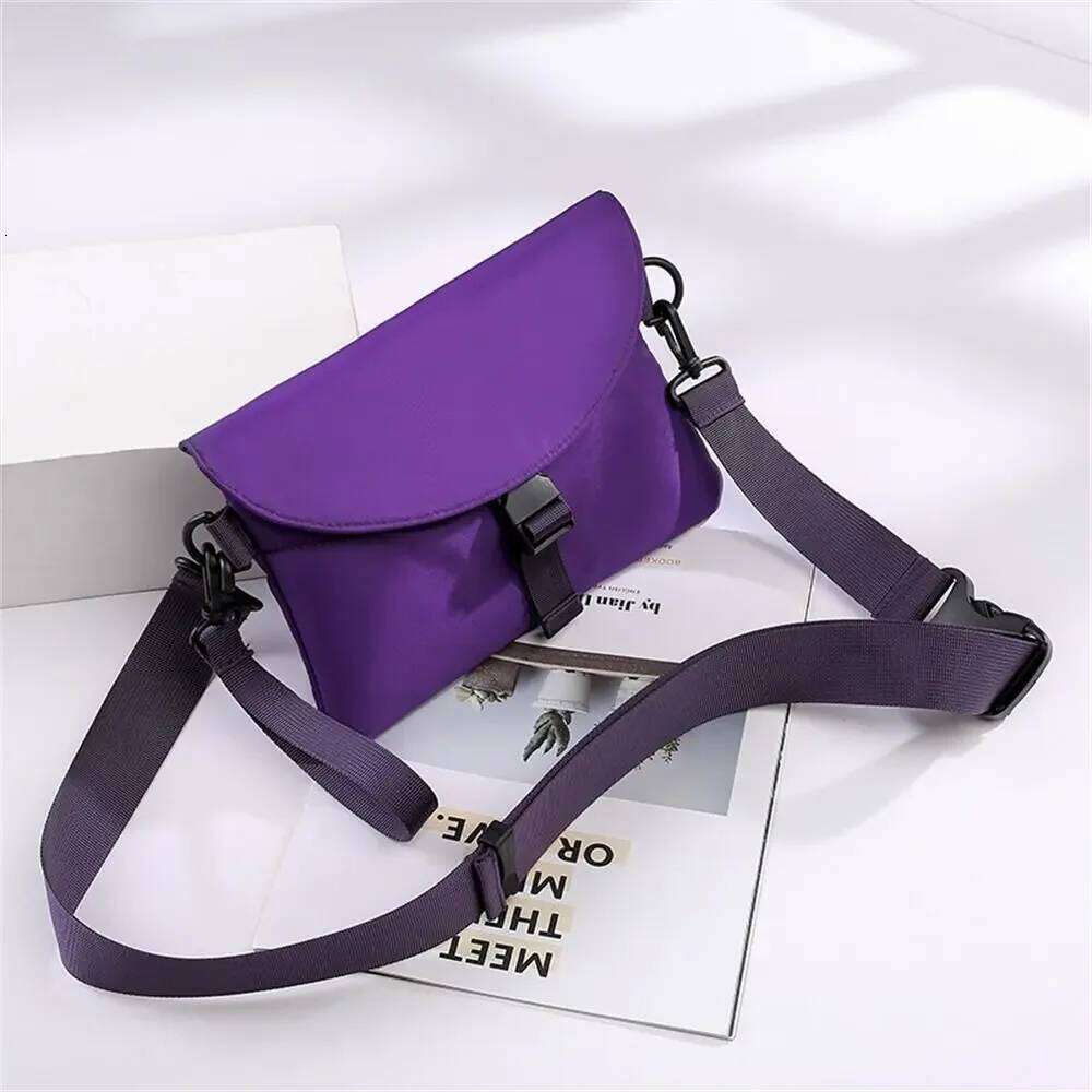 Women Nylon Chest Pack Cellphone Pouch Outdoor Sports Cross-body Casual Running Cycling Sling Bag