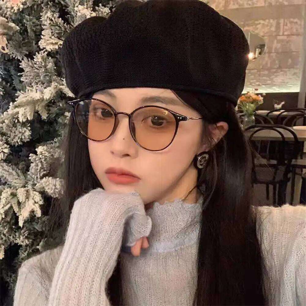 Color Changing Anti Blue Light Fashion Circular Glasses Frame UV Protection Outdoor Beach Sunglasses For Men Women H260129