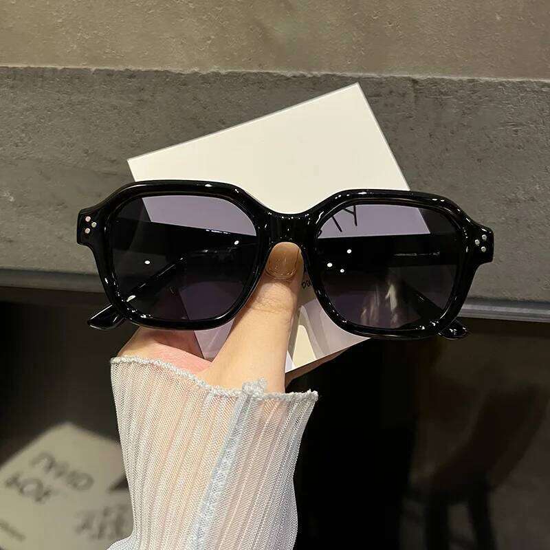 Vintage Small Square Sunglasses Men Women Retro Brand Designer Sun Unisex Ins Popular Shades Eyewear UV400 Glasses H260129