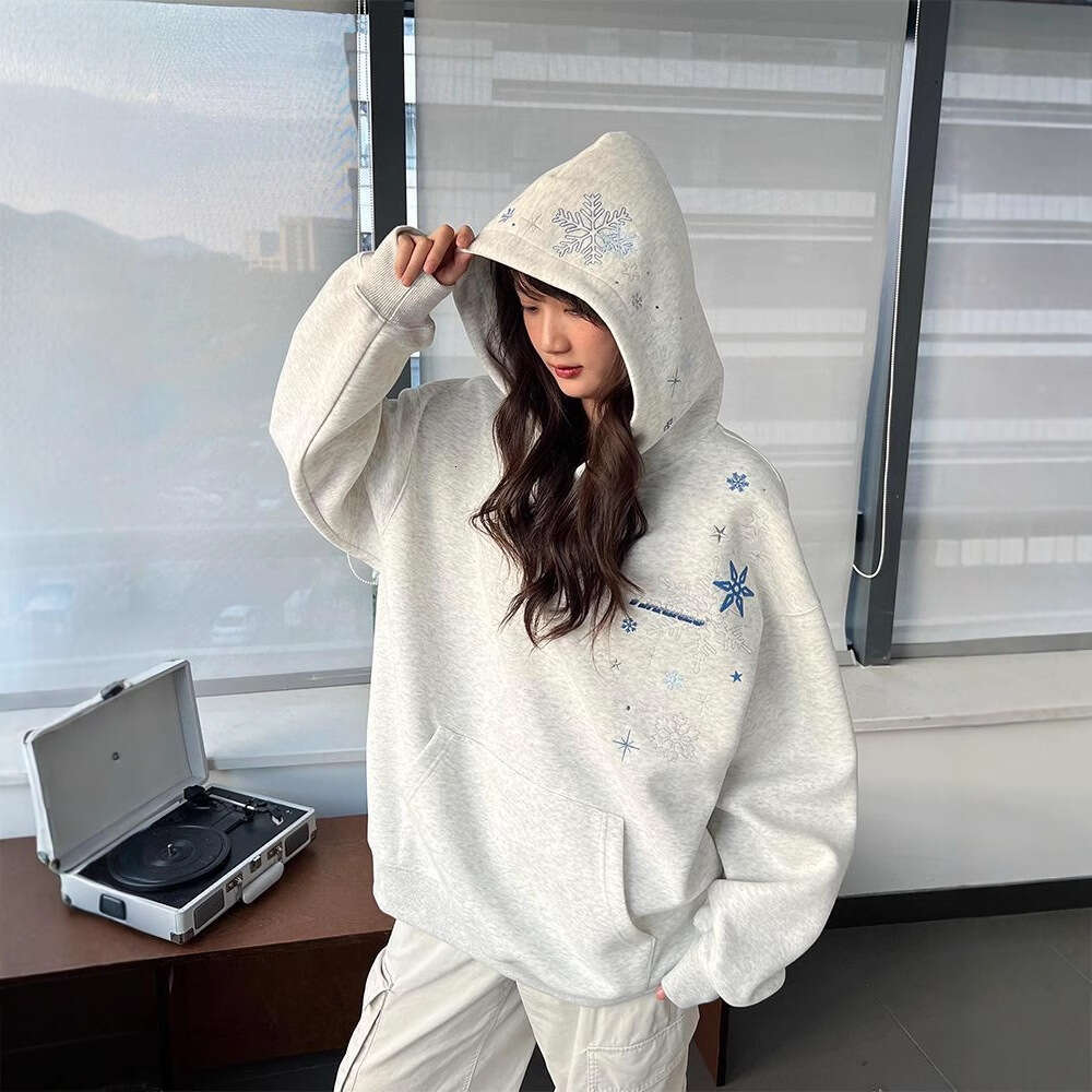 Cross-Border Foreign Trade Embroidered Hooded Sweatshirt For Women, Autumn New Loose Casual Gray Pullover Top Jacket Trend - view 3