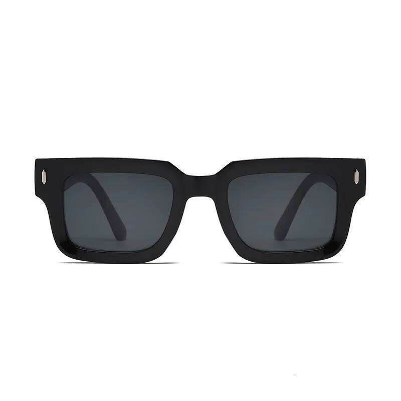Brand Designer Square Sunglasses Women Men Ocean Color Shades Sun Glasses Female Fashion Rectangle Rivet Oculos De Sol H260129