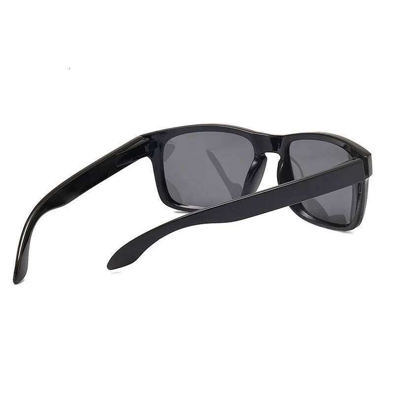 Classic Fashion Square Polarized Sunglasses Men Vintage Plastic Male Sun Glasses Women Stylish Black Outdoor Sports Shades UV400 H260129