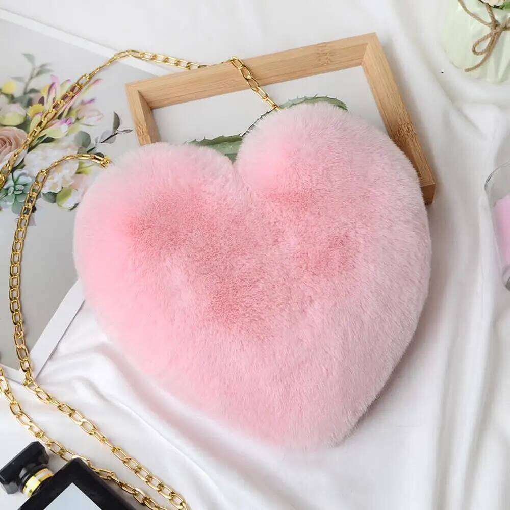 Heart Shaped Faux Fur for Women Girls Fluffy Shoulder Bag with Gold Chain Cute Soft Fuzzy Crossbody Purse Valentine's Day