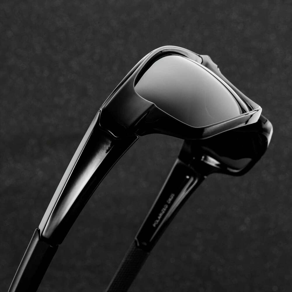 2pairs Sports Polarized Sunglasses for Men Lightweight Night Vision Male Shades Cycling Driving Fishing Fashion Mirror Sunglass H260129