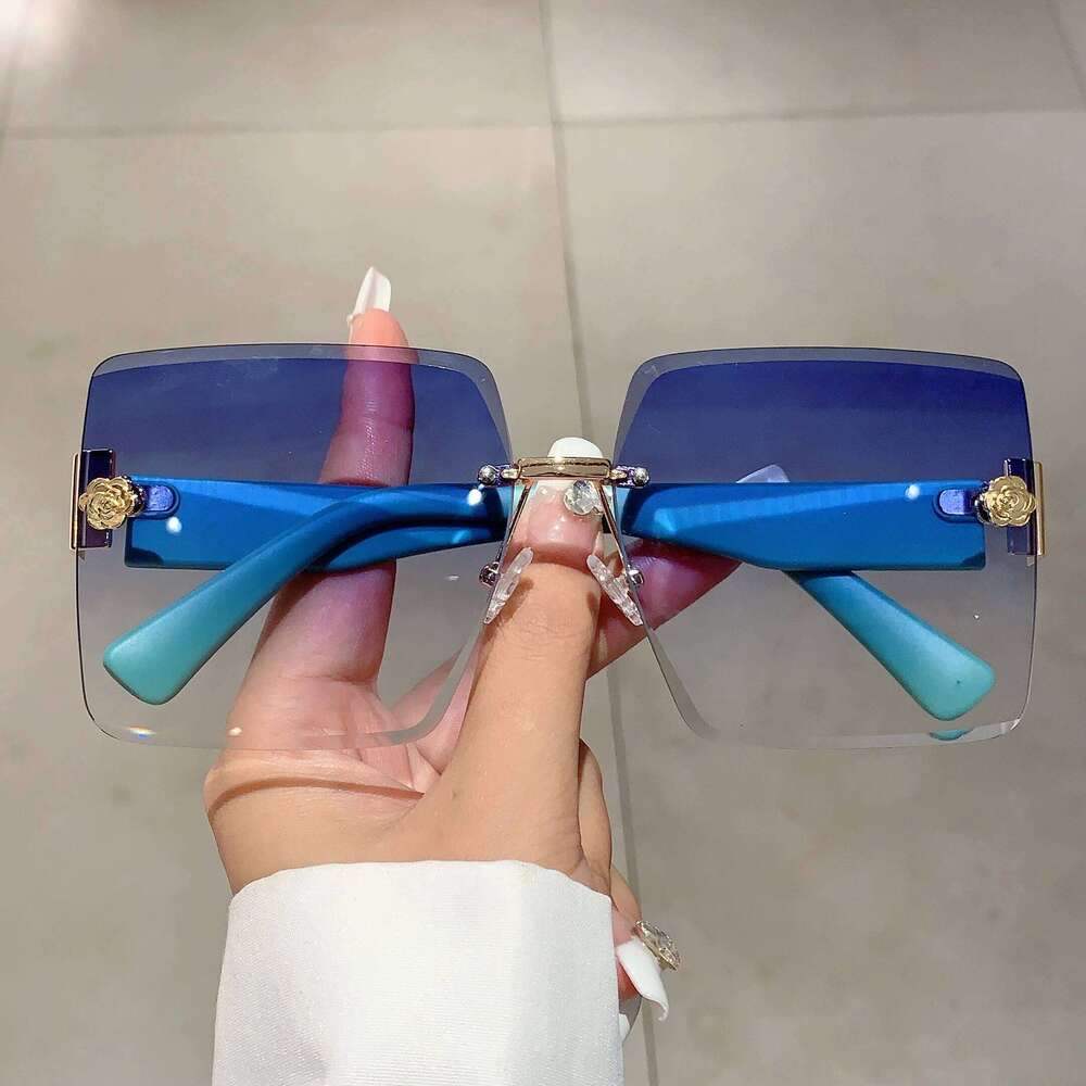 KAMMPT Rimless Square Sunglasses 2024 New Oversized Stylish Gradient Multicolor Eyewear Trendy Women Brand Design Vintage Shades H260129