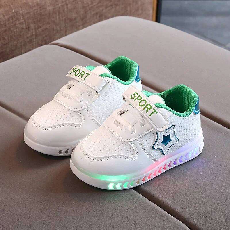 zapatillas LED Kid Sneakers Autumn Girl Luminous Soft Sole Boy Casual Anti Slip Skate Shoes Child Shoe zapatos nia Y260128