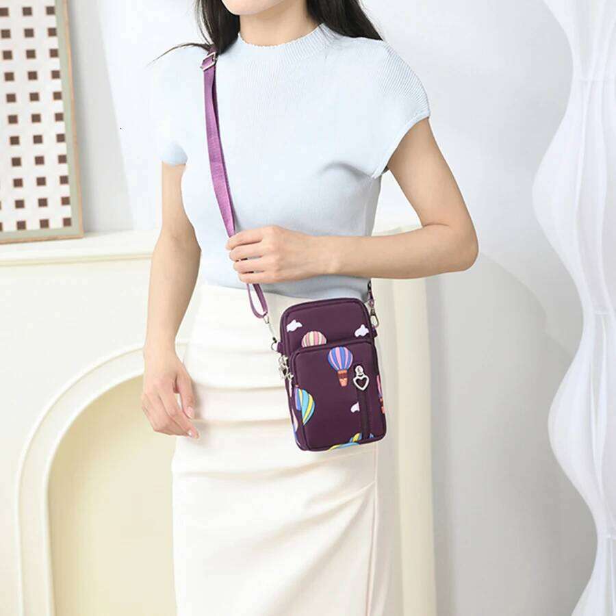 Small change phone Korean-style casual commuting backpack, nylon small square bag, single-shoulder crossbody bag XJ260129