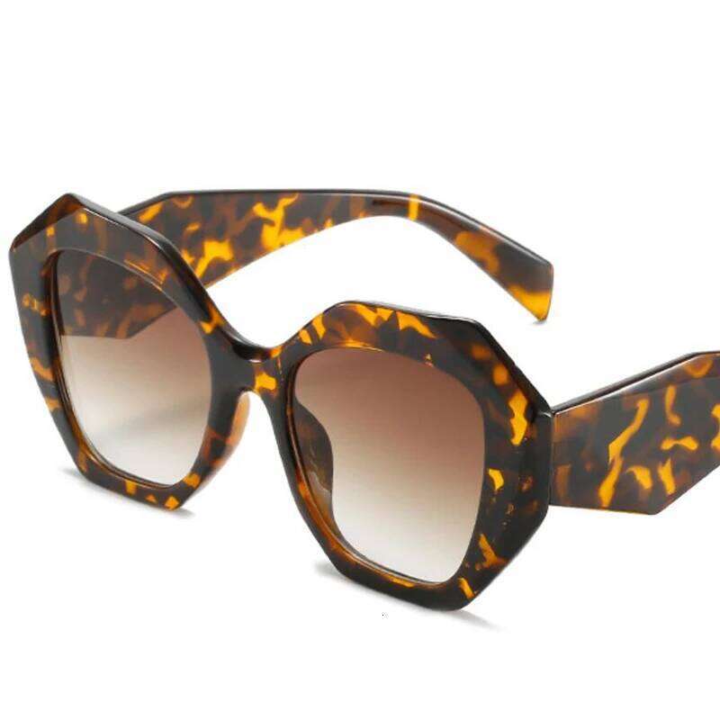 New Fashion Irregular Large Frame White Sunglasses Men's and Women's Brand Candy Color Glasses UV400 Eyewear Outdoor Goggles H260129