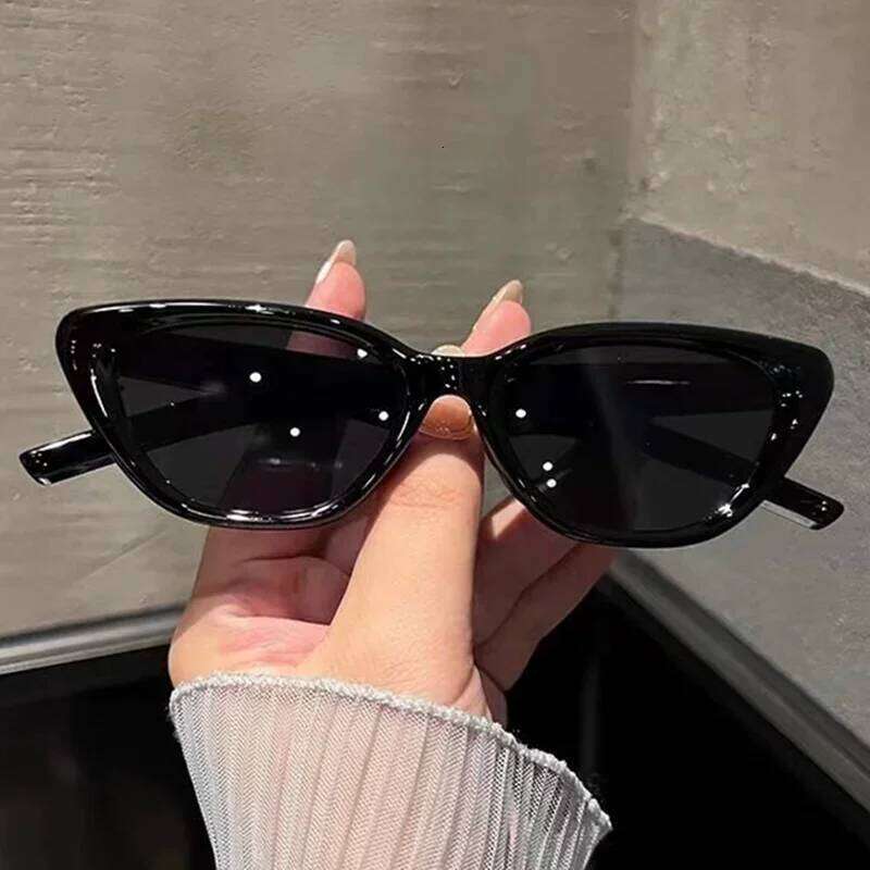 2025 Cat Eye Women Sunglasses Vintage Small Frame Sun Glasses for Men Luxury Brand Design Outdoor Eyewear UV400 H260129