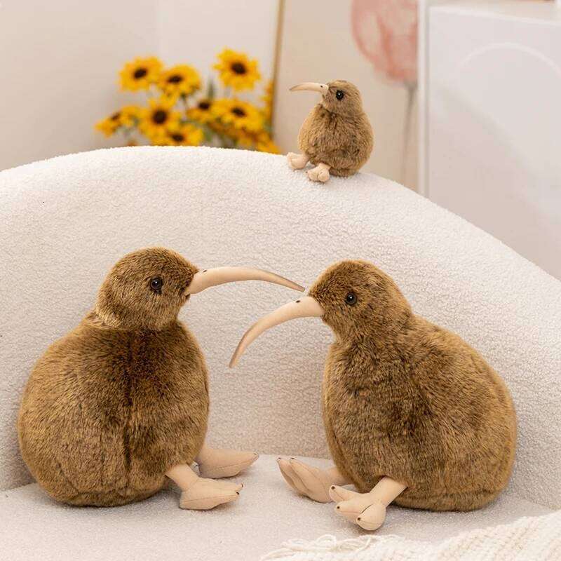 Cute Cartoon Kiwi Plush Toy Fluffy Brown Feathers Kawaii New Zealand Plushie Adorable Flightless Bird Gift for Kids Animal Y260128
