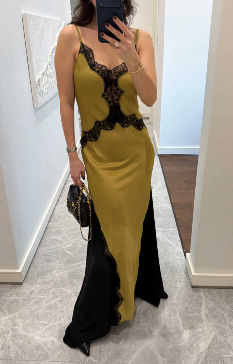 Women's Fashion Sexy Spaghetti Strap Dress Spring/Summer Women's Designer Lace-Up Cutout Waist-Defining Long Dress