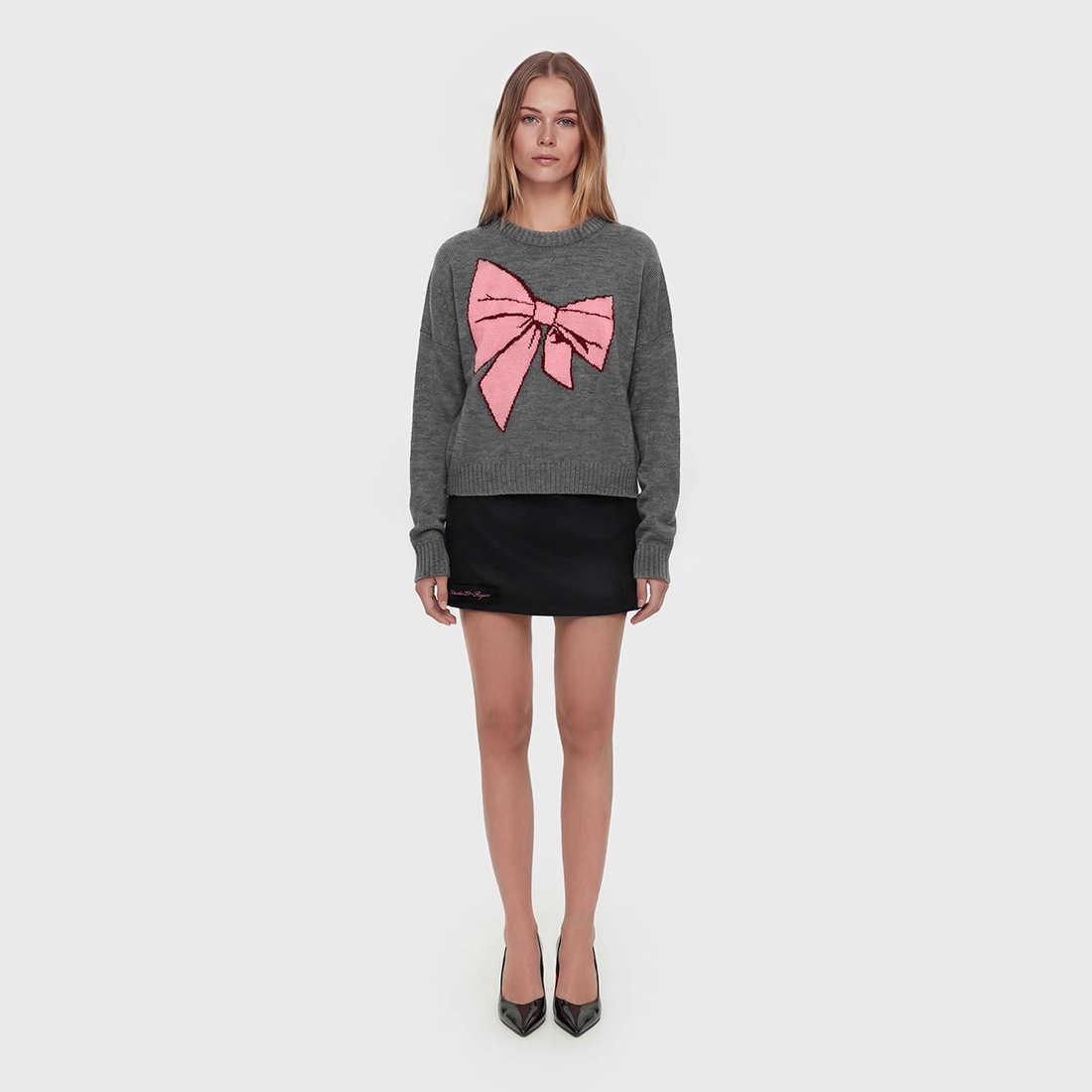 European American Style Bow Jacquard Pullover Sweater for Women Autumn/Winter Cropped Loose Fit Fashionable Gray Knit Top