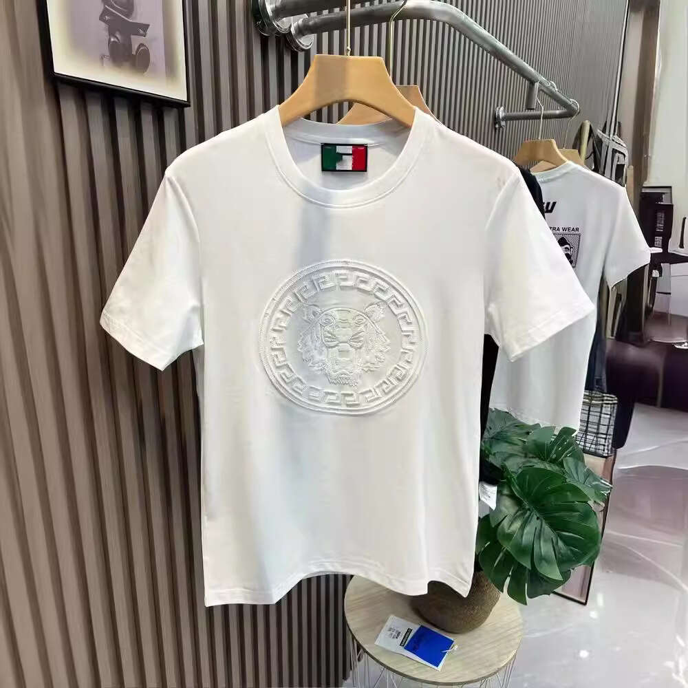 Summer New Men's Youth Embroidered Tiger Head Sequin Short T-Shirt Round Neck Trendy Slim Fit Half Sleeve