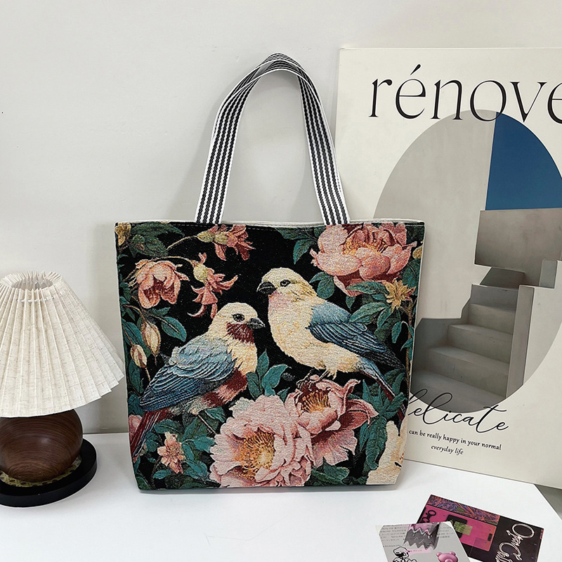designer Autumn New Bag Ethnic Style 3D Embroidered Butterfly Canvas Bag Women Bag Embroidery Craft Large Tote Bag