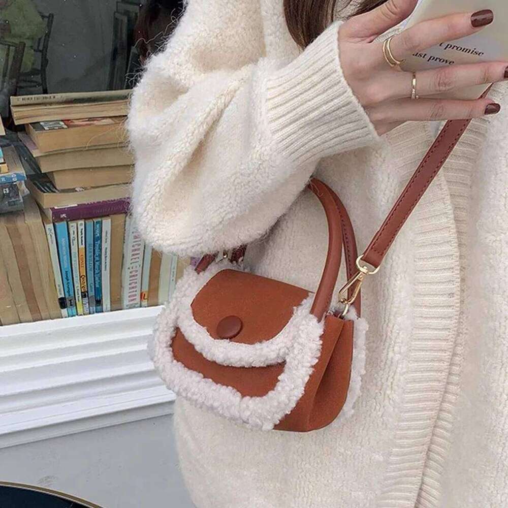 Square Women's 2025 New Autumn and Winter Faux Fur Plaid Furry Korean Style Retro Shoulder Cross-Body Small Bag XJ260129