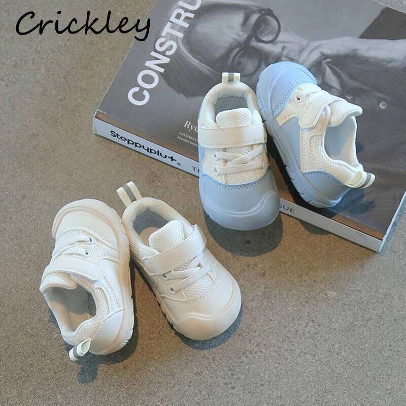 2022 Mesh Children Sneakers Soft Lightweight Baby Boys Girls Sport Breathable Non Slip Toddler Kids Infant Casual Shoes Y260128