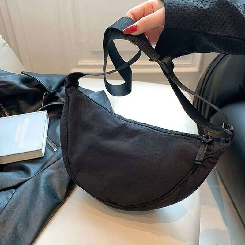 Women's Backpack Korean Version Fashion Small Handbag,Classic Designer Shoulder Bag,PU Leather Crossbody Bag,Stylish and Durable XJ260129