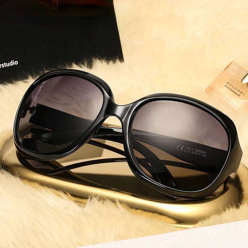 Polarized women new fashion trendy black women's glasses driving large frame round face vintage sunglasses H260129