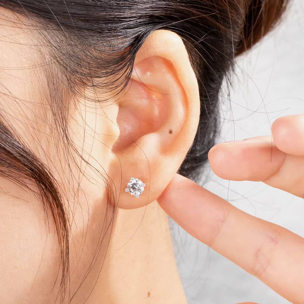 A Pair Of05ct Lab Grown Diamond Earring 18K White Gold Diamond Jewelry IGI Certified Hot Sale Earring