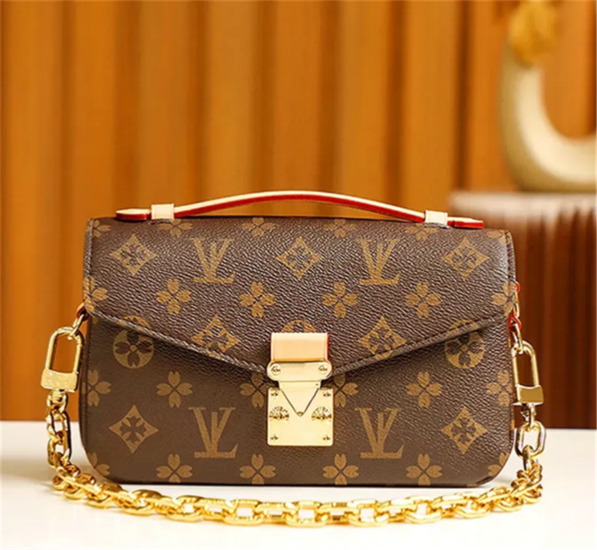 Designer Handbag Shouder Chain Bag Cutch Fap Totes Bags Waet Check Veour Thread C Purse Doube Letters Soid Hasp Waist Square Stripes louisities vittonn Women bag
