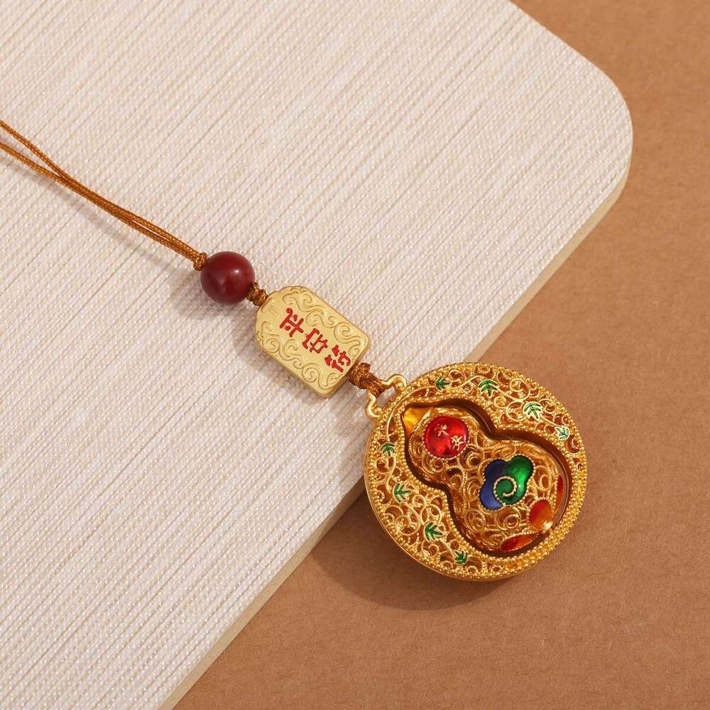 Lucky National Trend High-end Pendant Phone Keychain Ornament Vintage Bag Creative Gift for Men and Women