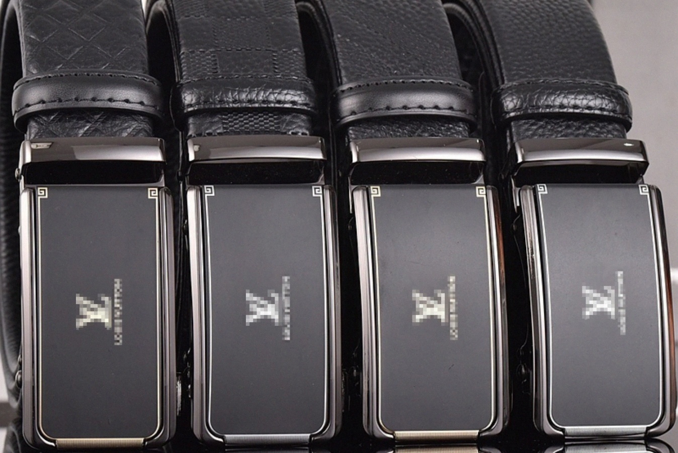 Embossed cowhide belts Black men Business belts gentle Genuine Leather Designer belts Zinc alloy automatic buckle waistband Top Quality