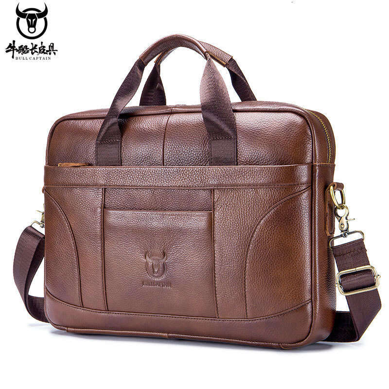 Luxury Shoulder Backpack Handbag Wanderer Captain Cowhide Top Men's briefcase Large Capacity Business Leisure Retro Leather Shoulder Crossbody Ba