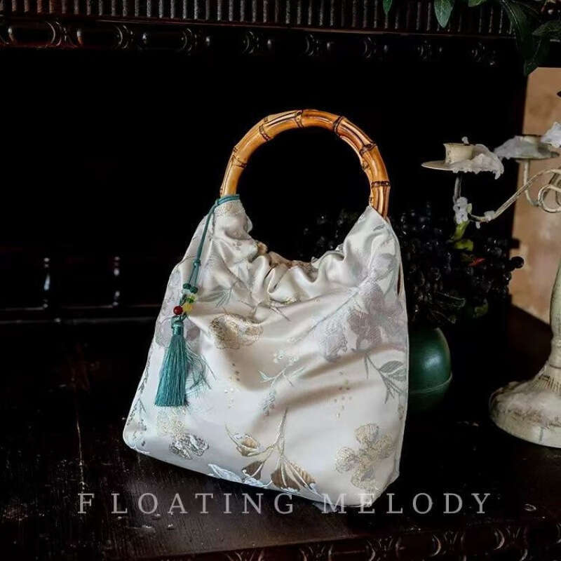 Unique And Stylish Gold Butterfly Love Flower Handheld Bamboo Knot New Chinese National Style Ftlody Floating Moon Original Matched With Cheongsam Bag