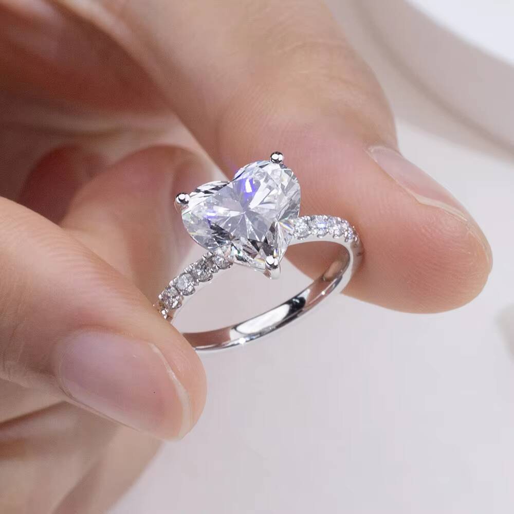 Jewelry in Stock MSR-1944 18K White Gold Engagement Solitaire Ring Heart Cut 307CT D VVS2 Lab Grown Diamond Ring