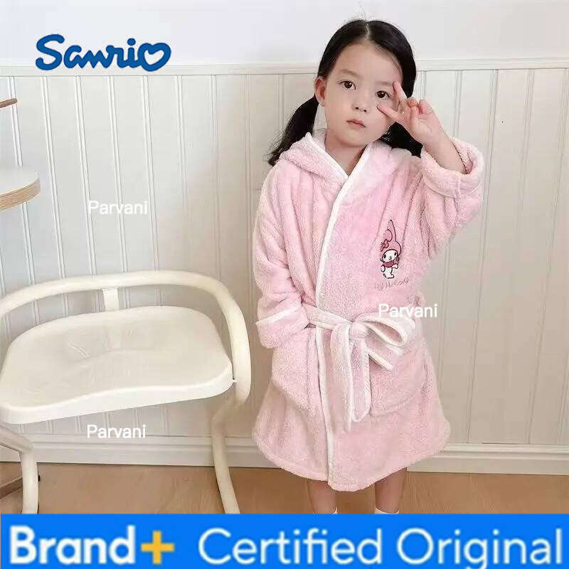 Sanrio Anime Cinnamoroll Warm Soft Children Flannel Pajamas Robe Kuromi Winter Kids Bathrobe Girl Homewear Child Sleepwear 2-12Year H260130