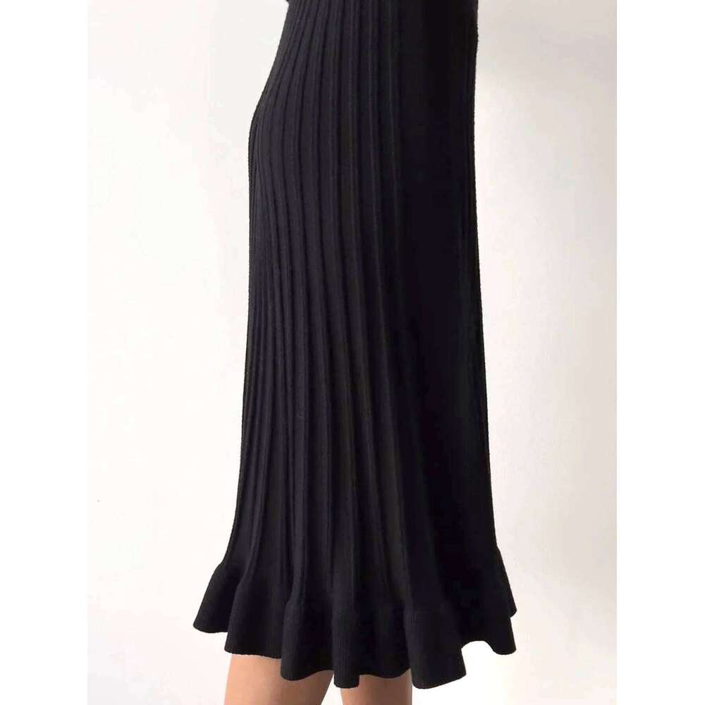 Cardigan for Women, Designed with a Lazy Style Sweater Black Slim-Fit V-Neck Design Elegant Autumn Winter Young Dress, Basic Versatile Urban Workwear,