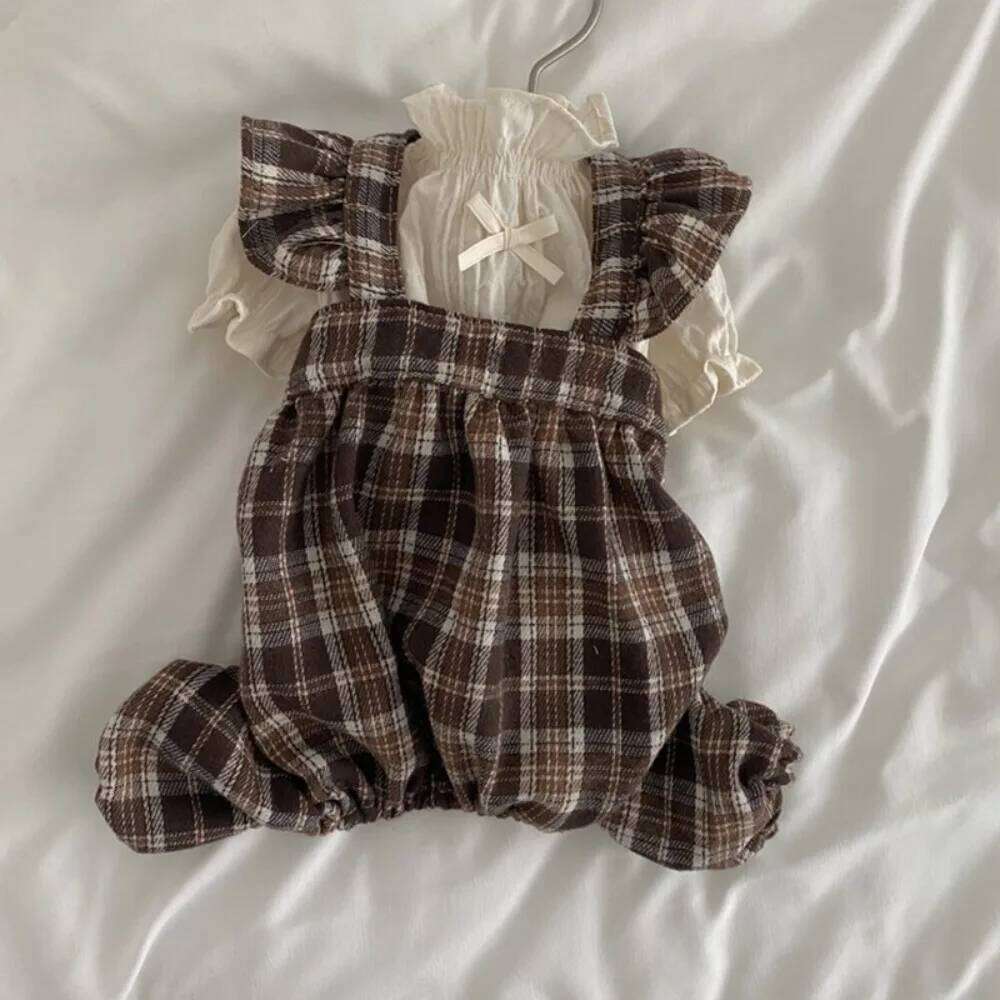 Supplies Retro Plaid Strap Skirt Soft Breathable Dog Vest Dresses Flying Sleeve Thin Design Pet Clothes Four Season H260129