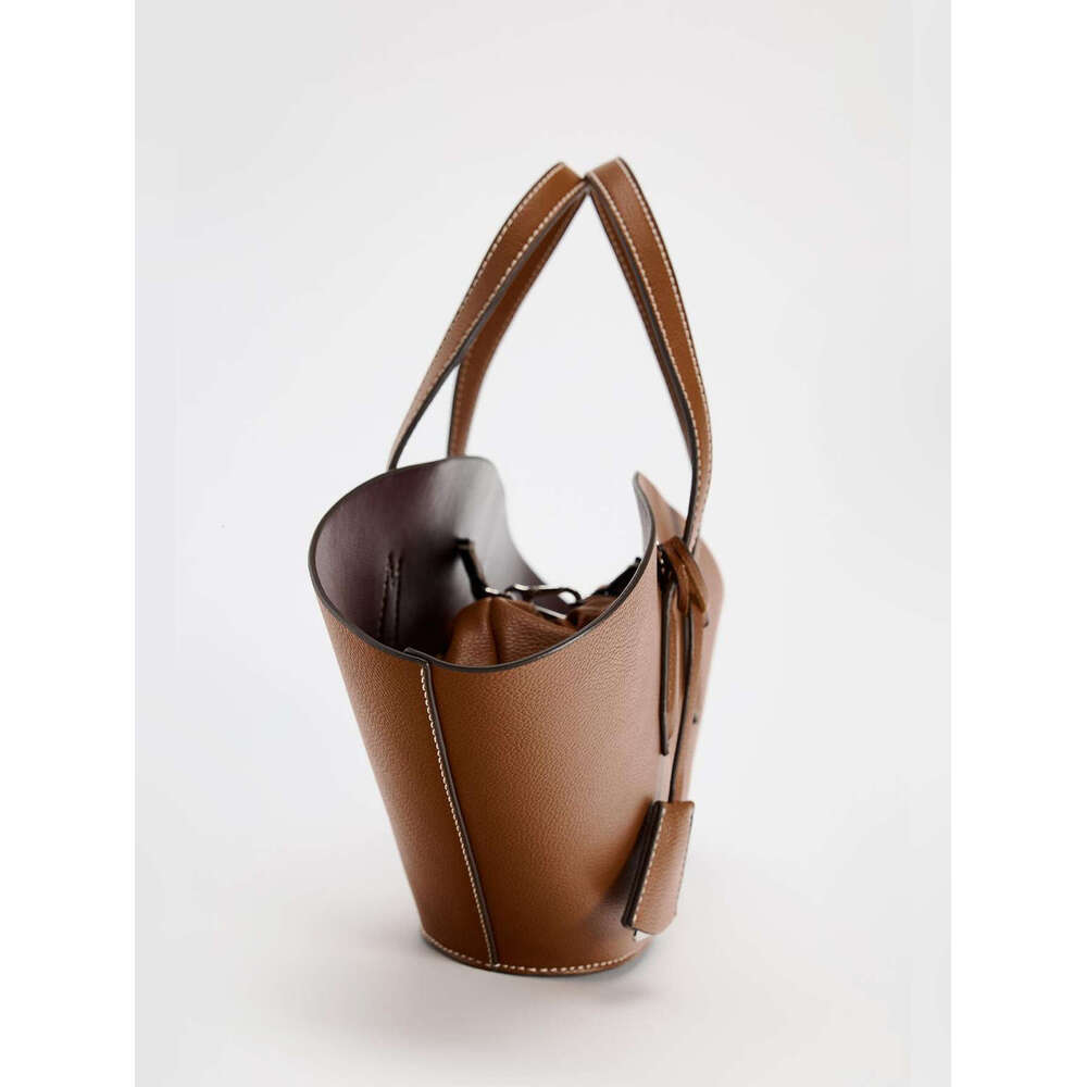 Hot Selling Fashion Retro Female High Quality PU Leather Shoulder Bag Crossbody Bolsas Feminina Luxury Tote Handbag Commuter Handbag Large capacity DI