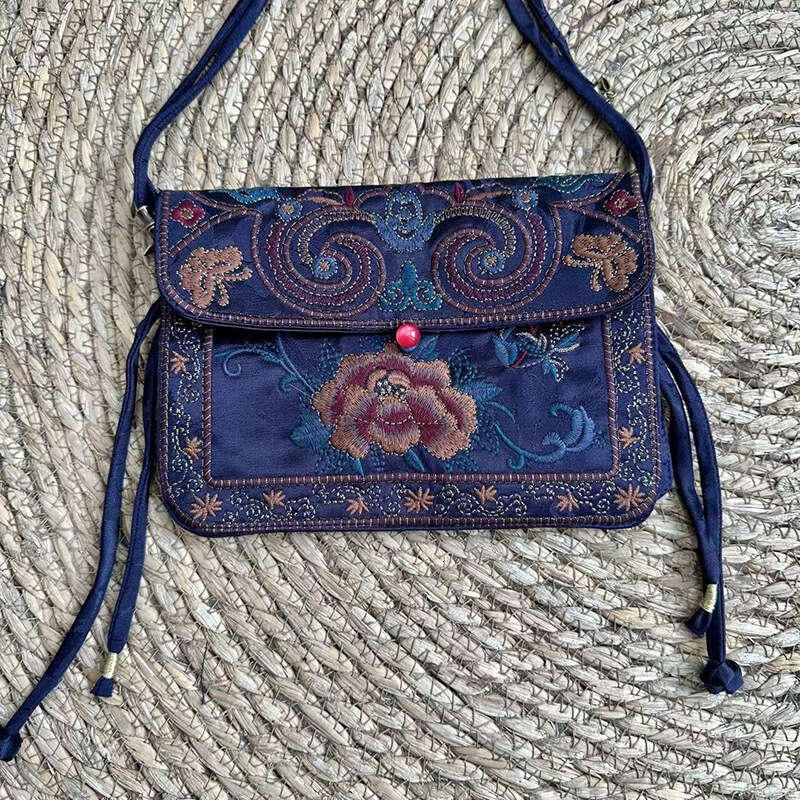 Autumn New Ethnic Style Embroidered Satin Jacquard Vintage Buckle Patchwork Phone Crossbody Bag For Women SHANGFANNI