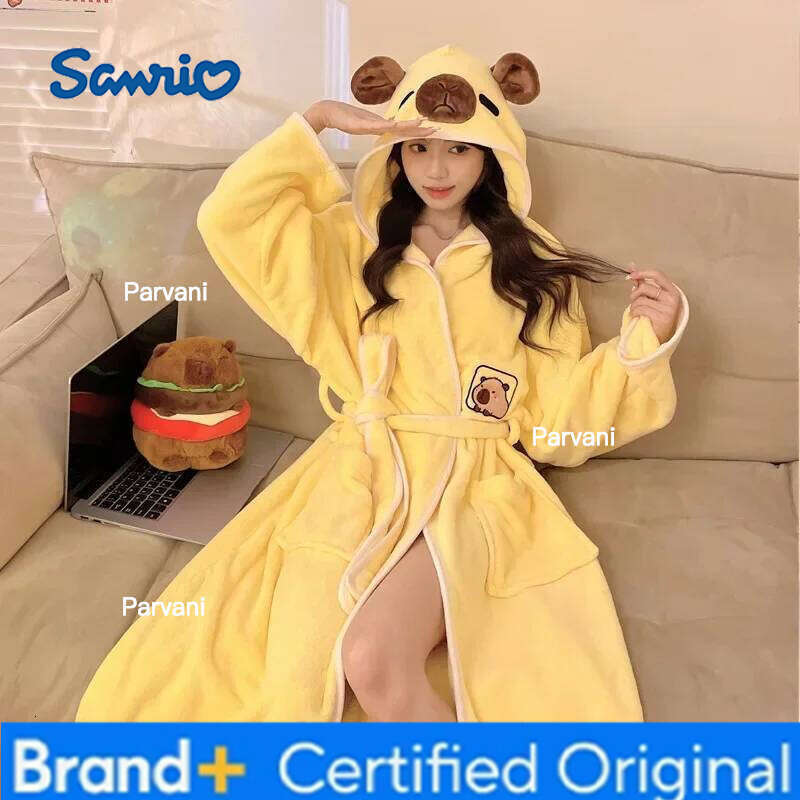 Sanrio Cartoon Kuromi Cinnamoroll My Melody Womens Hooded Bathrobe Ladies Plush Warm Long Robe Fleece Nightgown Sleepwear H260130