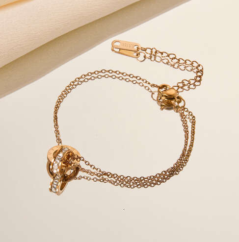 Non-Fading Titanium Steel Heart Light Luxury Elegant Multi-Layer High-End Bracelet Versatile Jewelry Manufacturer Wholesale