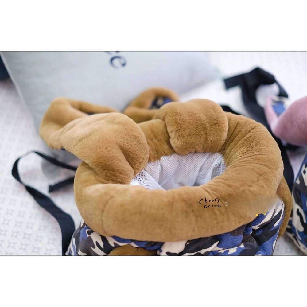 Luxury Thickened Warm Carrier for Cat Dog Backpack Teddy Chihuahua Puppy Winter Out Travel Bag Chest Pet accessories 26H0130