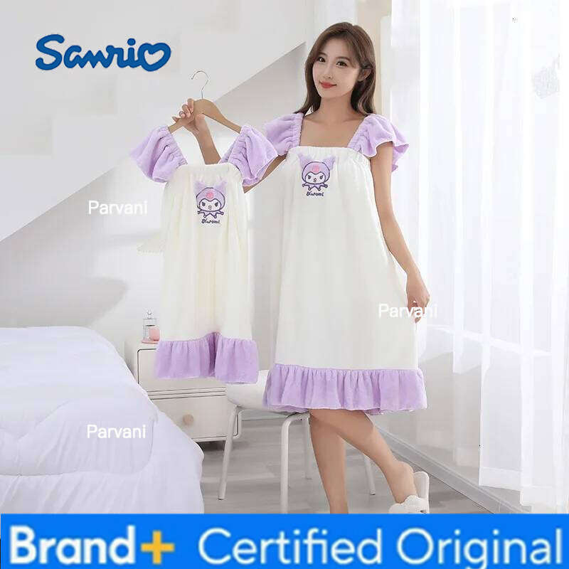 Sanrio Cartoon Girls Kuromi Bath Skirt Autumn Winter New Kawaii Home Clothes Absorb Water Bathrobe Princess Coral Fleece H260130111