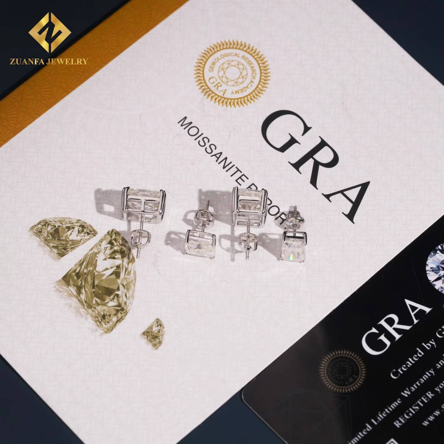 Fashion Moissanite Radiant Cut Stud Earring 925 Sterling Silver VVS1 Moissanite Iced Out Stud Earring Past Diamond Test with GRA