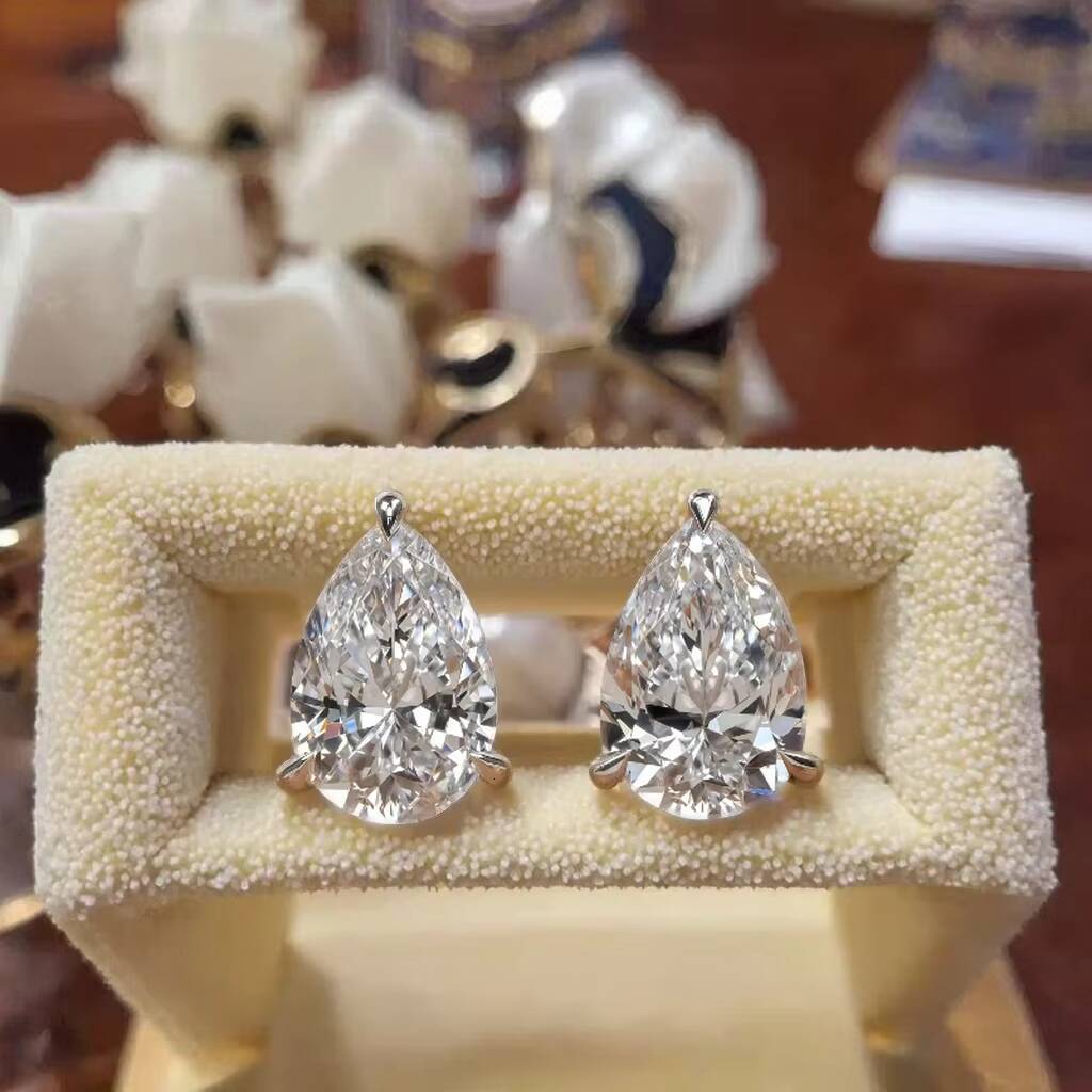 05-3Ct Lab Grown Pear Cut VVS1-VS2 Clarity IGI Certified 3 Prong Unisex Trendy Diamond Earrings 10K/14K/18K Solid Rose Gold