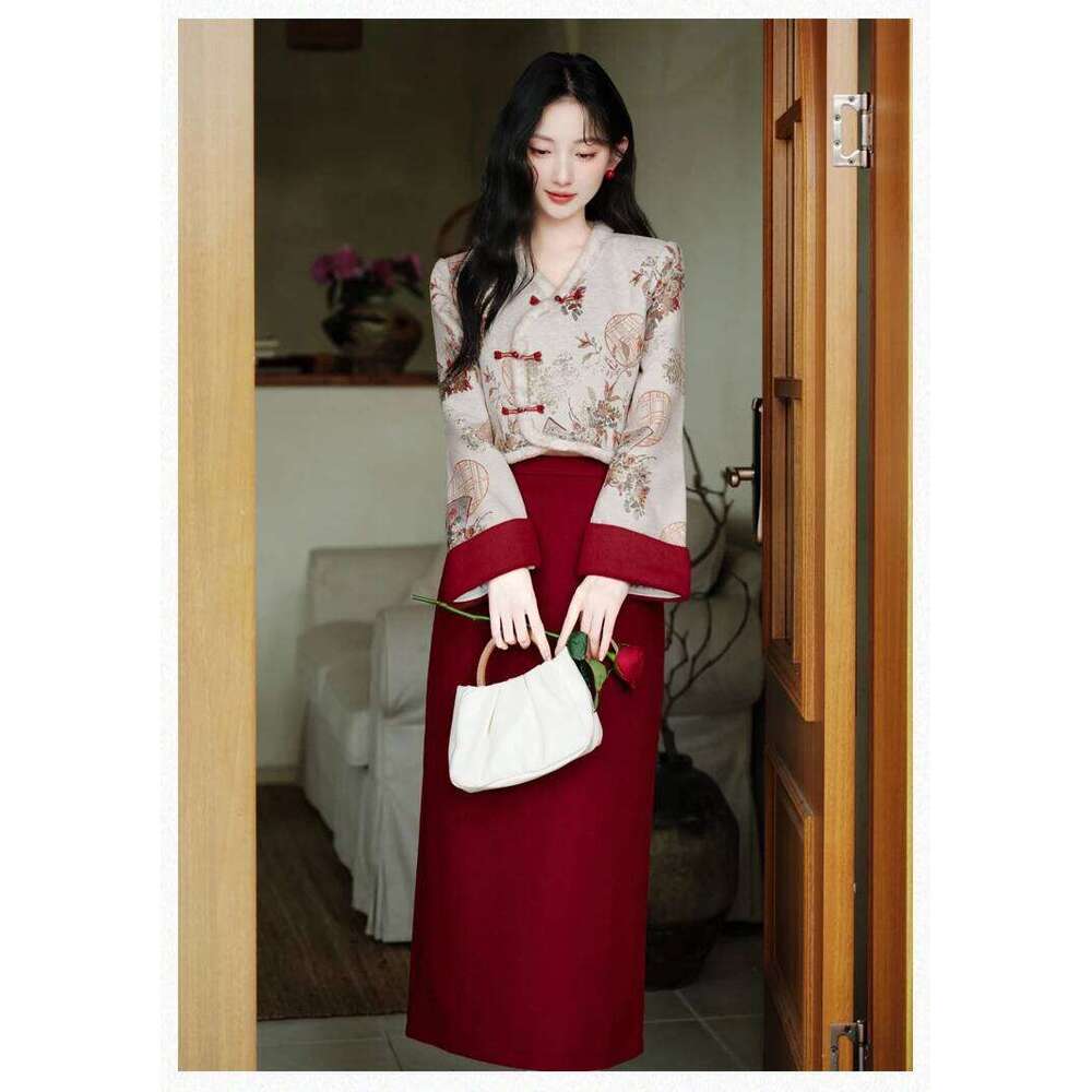 Mardi Hefxessdr Qipao Jacket Coat Embroidered V neck Red Short Skirt New Year s Women Outfits Traditional Chinese Clothing